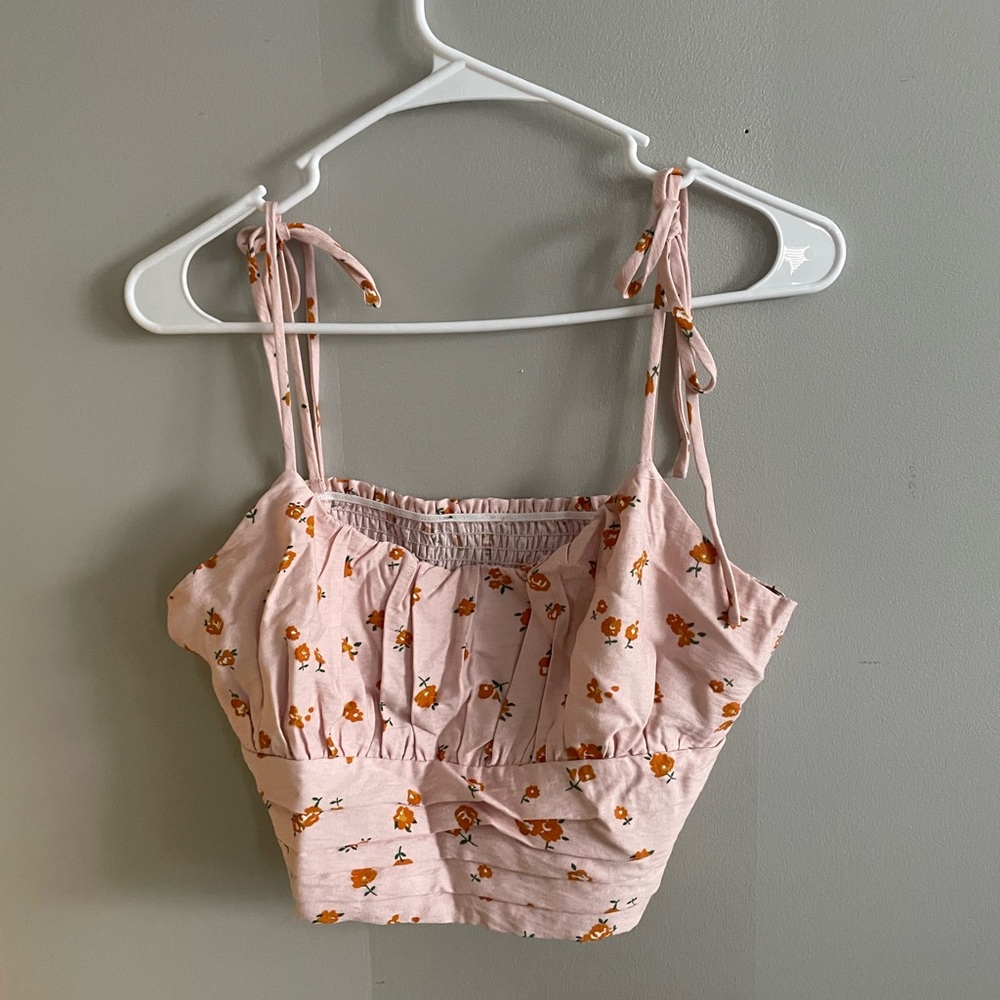 Forever 21 floral pink crop top. Very perfect for spring and summer.
